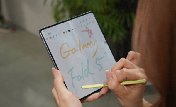 三星智能手机报价(三星手机的价格表)