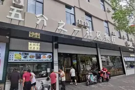 宝山积极探索社区食堂服务模式，让“小食堂”服务“大民生”！图片