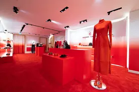 惨！菲拉格慕这半年不仅卖不动成衣和包包，连鞋子销量都在跌图片