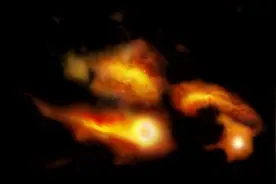 不止“三体”还有“四体”！科学家成功捕捉到一个正在形成的“四星系统”图片