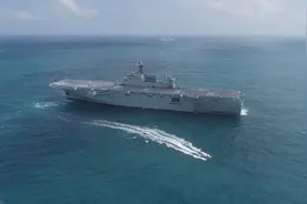 我国首艘075型两栖攻击舰有多强？跟随舰长探访海南舰图片