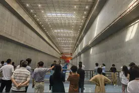 相当于减排二氧化碳超14亿吨！三峡电站20年发电超1.6万亿千瓦时图片