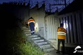 高铁正在恢复通车 京沪铁路德州至济南区段普速列车已常速运行图片