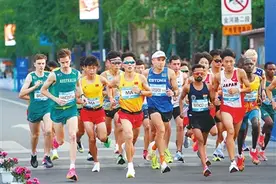马瑞：从沈阳“跑”上成都大运会领奖台图片
