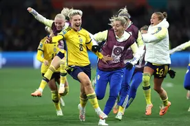 女足世界杯｜墨尔本奇迹！瑞典队“点杀”美国队晋级八强图片
