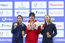 就读上海交大，和韩旭是校友，浙江姑娘柳雅欣大运会独拿六金图片