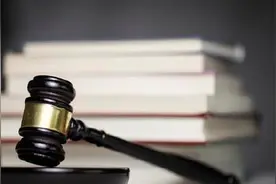 居民装可视门铃被邻居告上法庭 法院判决：侵犯邻居隐私权应拆除图片
