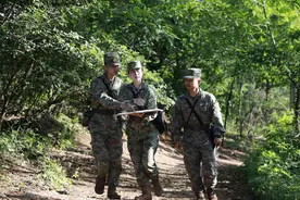 （图文互动）铸魂育人为打赢——记“最美新时代革命军人”赵丽图片