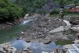 特大暴雨后的房山怎么样了？重整家园的日子还远吗？记者深入一线报道图片