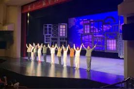 西藏首部儿童剧《特殊作业》在京上演 传递指尖温暖图片