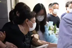 “白衣天使”计梦瑶，谢谢你来过图片