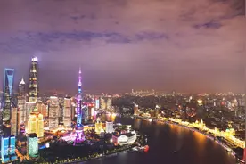 上半年GDP30强城市洗牌：杭州再超武汉，准万亿城“你追我赶”图片