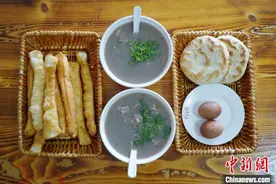 山东临沂：一碗糁汤里的沂蒙情怀图片