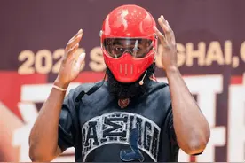 对话｜哈登：希望大家看到真实的我，期待下个NBA中国球员图片