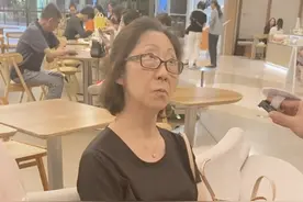 这位上海阿姨突然火了！一席话引网友怒赞：活得太通透图片