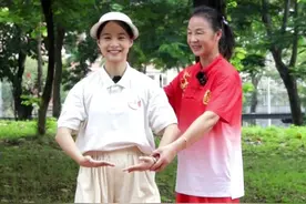 视频｜末伏到！南方+小姐姐带你体验“健身网红”八段锦！图片