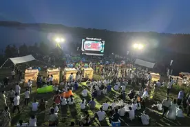 李白在广水写下《静夜思》月光海畔上演盛唐狂欢图片