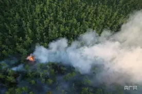 内蒙古大兴安岭北部林区15起森林雷电火灾全部扑灭图片