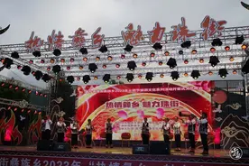 昌宁县2023年“热情彝乡·魅力珠街”火把节启幕图片
