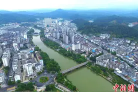 福建泰宁：绿水青山育新机图片