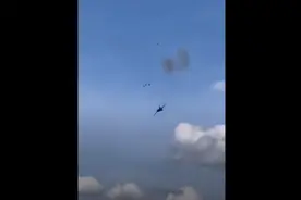 果然视频·看天下|一架米格-23战机在美国航展坠毁图片