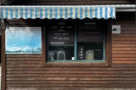 不光拒收现金，有的人工售票窗口人都“消失”了？图片