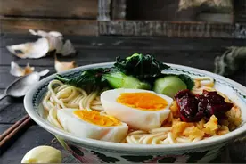 小帅的手擀面图片