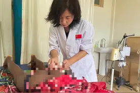 夜间遗尿困扰多哥花季少女 中国援非医生针灸见奇效图片