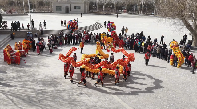 【中国年·敦煌行】敦煌市开展2026年“敦煌古韵  骏马舞潮”社火展演活动
