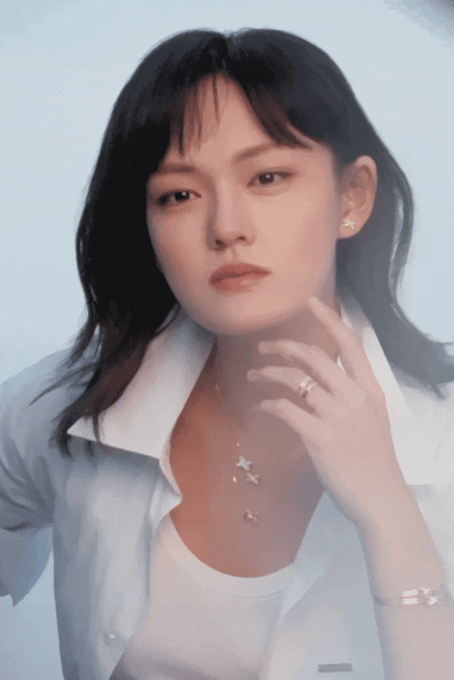 自成一格，共谱灵韵新姿