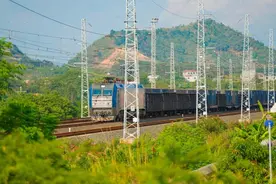 力推多式联运 铁路货运降本提质增效图片