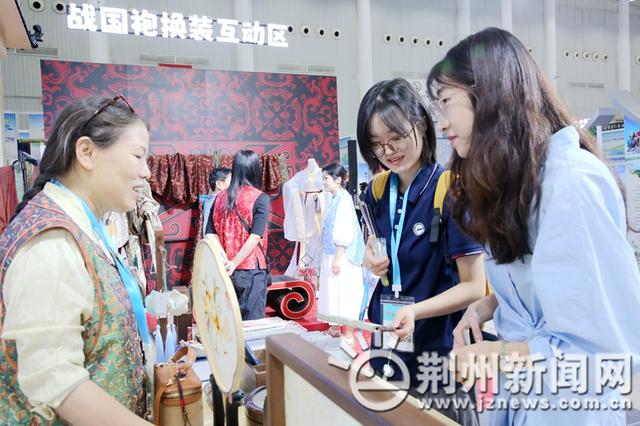 聚焦2025中国文博会｜穿越古今，共赴一场文化邂逅