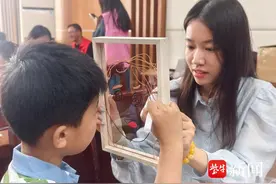 亲子感恩互动方式也应与时俱进，看这些小学生送给妈妈的走心礼物图片