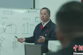 全国人大代表王林：为航天事业培养更多技能大师图片