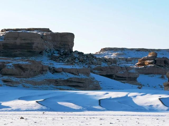 冬季来敦煌的100个理由——邂逅一场无人打扰的旷野浪漫
