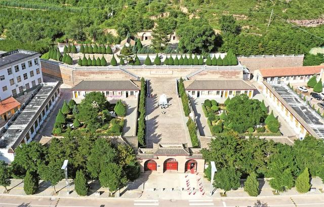 南梁！南梁组歌？