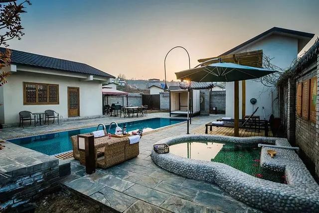 今日重阳 | 登高望远正当时，太白山邀您共赏秋韵雪景，邂逅温泉暖意