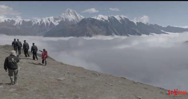 川西登山徒步乱象调查：山高路险！有团队未带食物，报警多是迷路