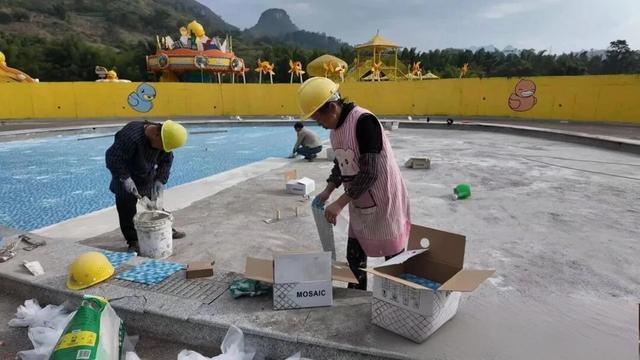 黄果树×B.Duck小黄鸭多彩漂流乐园升级扩容