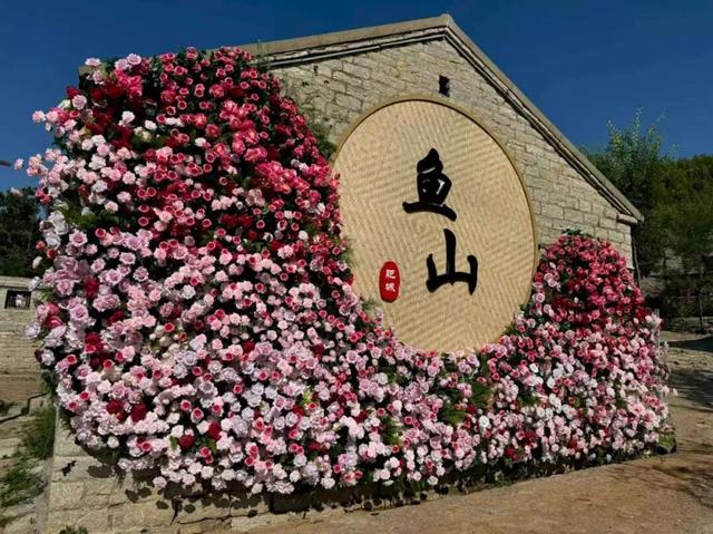 漫步古村、戏水漂流、滑车飞驰...快来解锁肥城秋日慢时光~