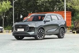 10.99万起！新款奇瑞瑞虎8 PLUS上市！尺寸更大，动力更强，卷麻了图片