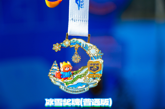 绝了！！今日瓦屋山云海+雪凇美哭啦！太适合爬山啦～