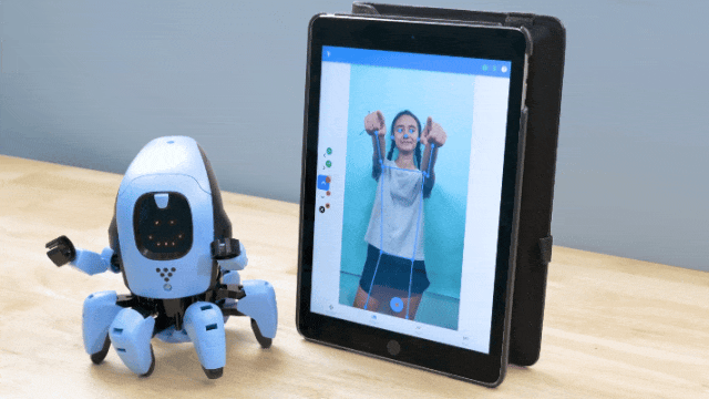 超好玩的机器人宠物，陪伴它	、训练它	，还能边玩边学科学知识！