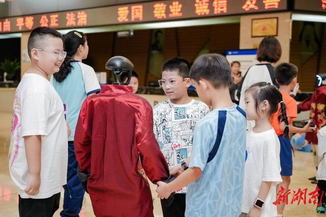 科技游邂逅双节，“何以长沙”解锁星城新魅力