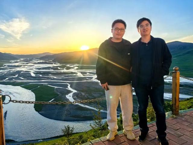 沪果情深：从海拔4米到4000米 一路向西奔赴一场距离2500公里的山海约定 ——记上海法院刘磊、…