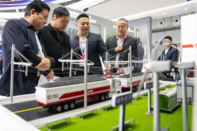 向强、向智、向绿、向新——从轨博会看轨道交通和装备制造产业发展新趋势