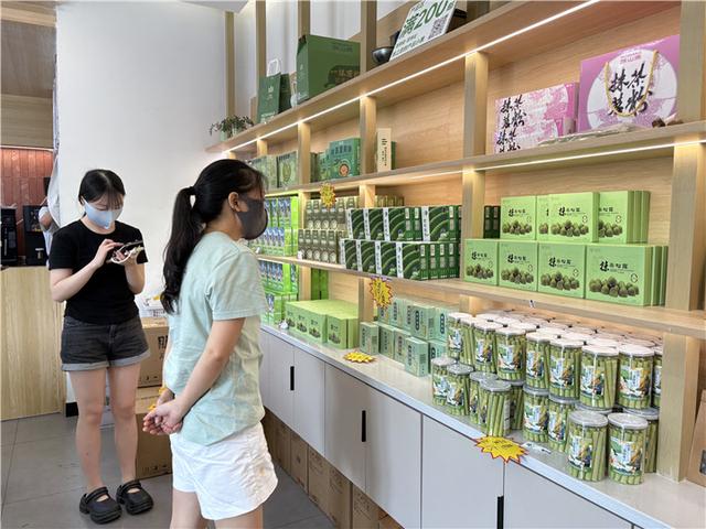 避暑纳凉贵州行 | 文化体验+特色消费，铜仁五显庙文旅街区有逛头