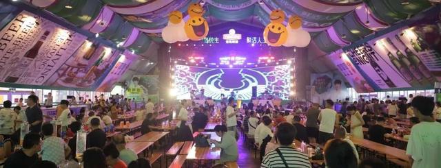 抬头看！青岛夜空惊现绝美流光盛宴！速来打卡！