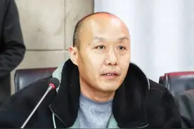 大学老师体验当外卖员：一天工作10多小时 一月瘦6公斤图片