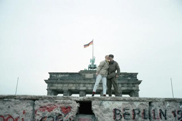 欧洲亚文化之都，“穷而性感”